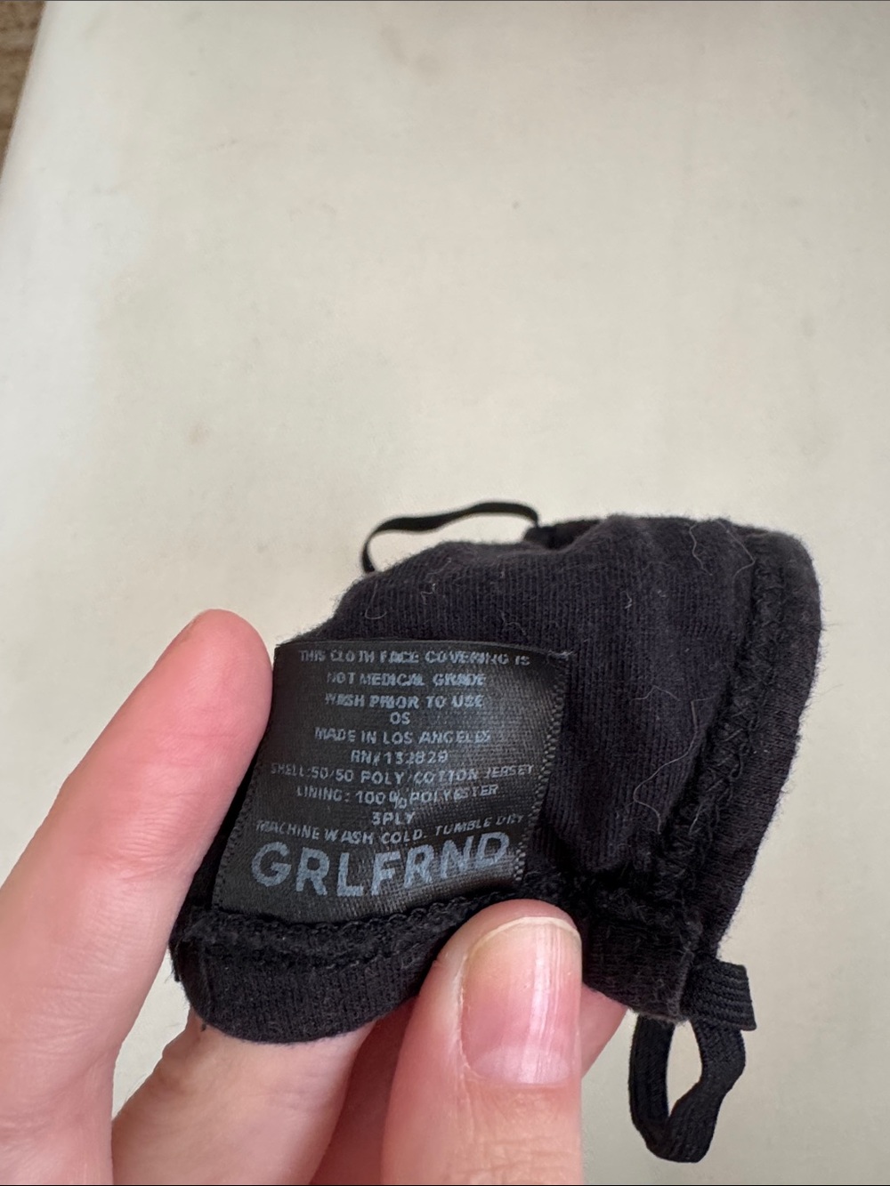 GRLFRND Smiling Face Mask - Picture 4 of 4